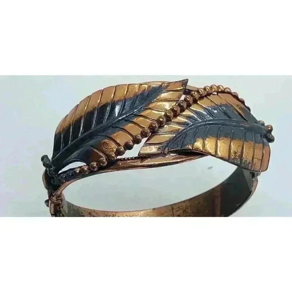 Vintage Whiting Davis Copper Hinged Bangle Bracelet Southwest Style Leaves - Picture 10 of 12